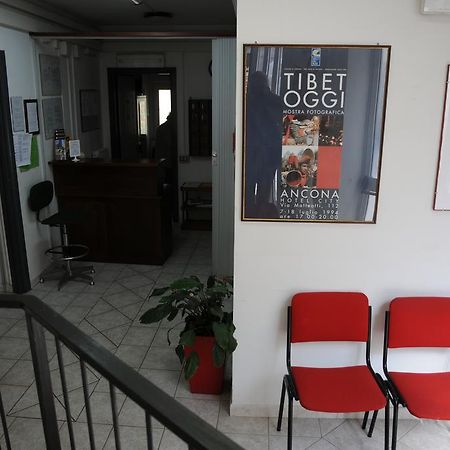 Ostello Della Gioventu Ανκόνα Εξωτερικό φωτογραφία